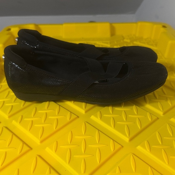 Anne Klein Navy Flats with Strap Detail - Picture 2 of 6